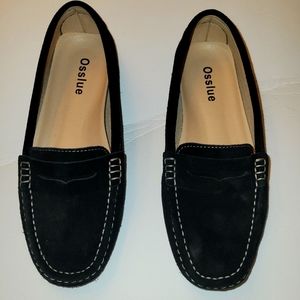 Osslue Black Loafers